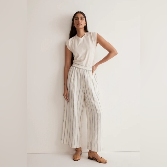 Madewell Pants - NWOT Madewell The Untailored Wide-Leg Crop Pant in Striped Lightspun Sz XS